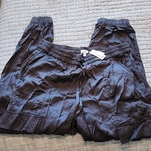 NEW Aerie Satin Cargo Joggers Black Large